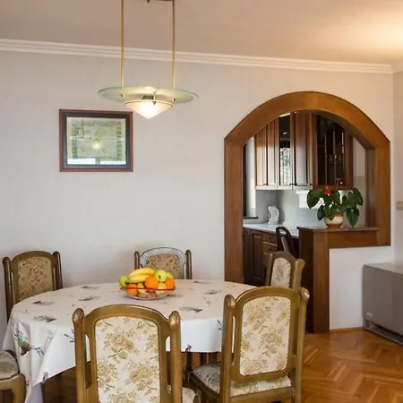 Apartment Gh Old Town View